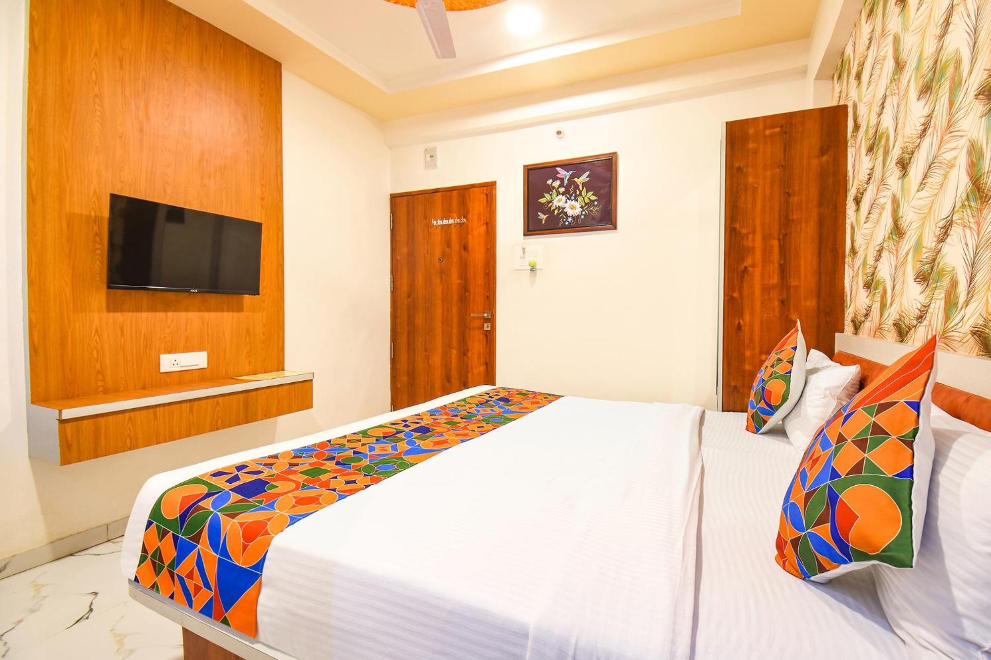 Fabhotel Prime Kharadi Residency - Nr Lohgaon Пюн Екстериор снимка